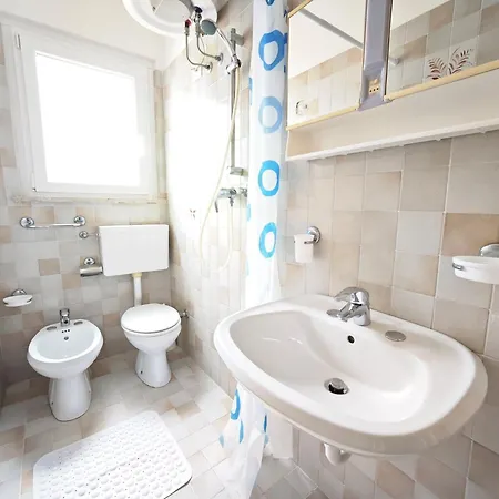 Charming First-floor Beachside * Λινιάνο Σαμπιαντόρο