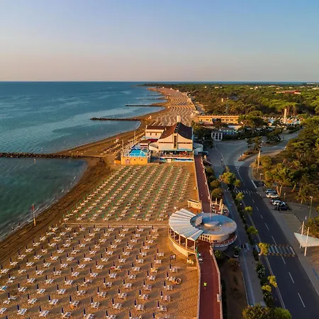 Charming First-floor Beachside * Λινιάνο Σαμπιαντόρο